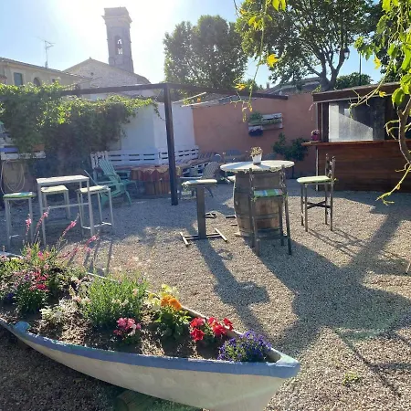 Chez Marinette Le Cailar